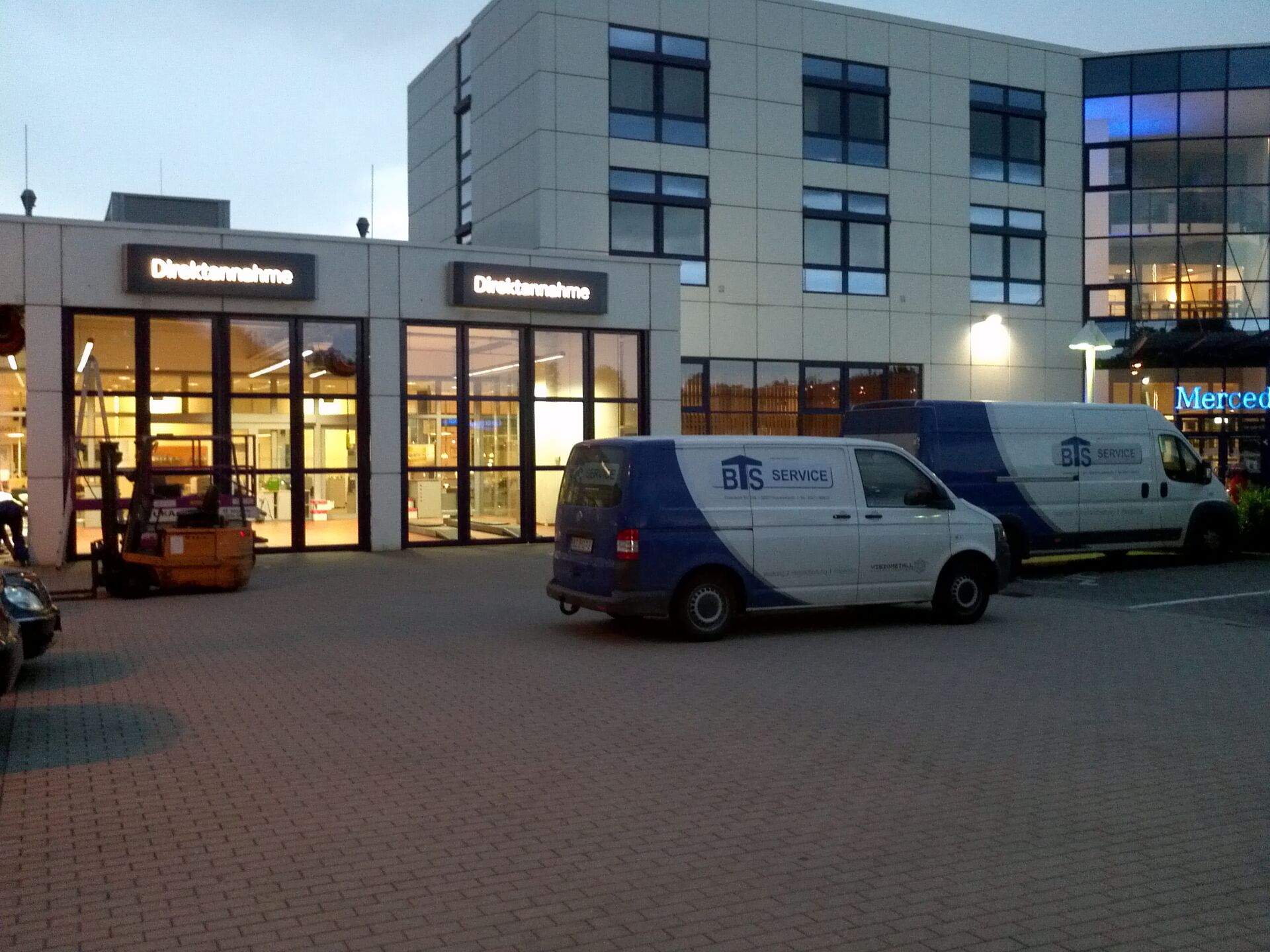 Vor-Ort-Einsatz BTS Montageservice ★ Werkstatt-Torsysteme